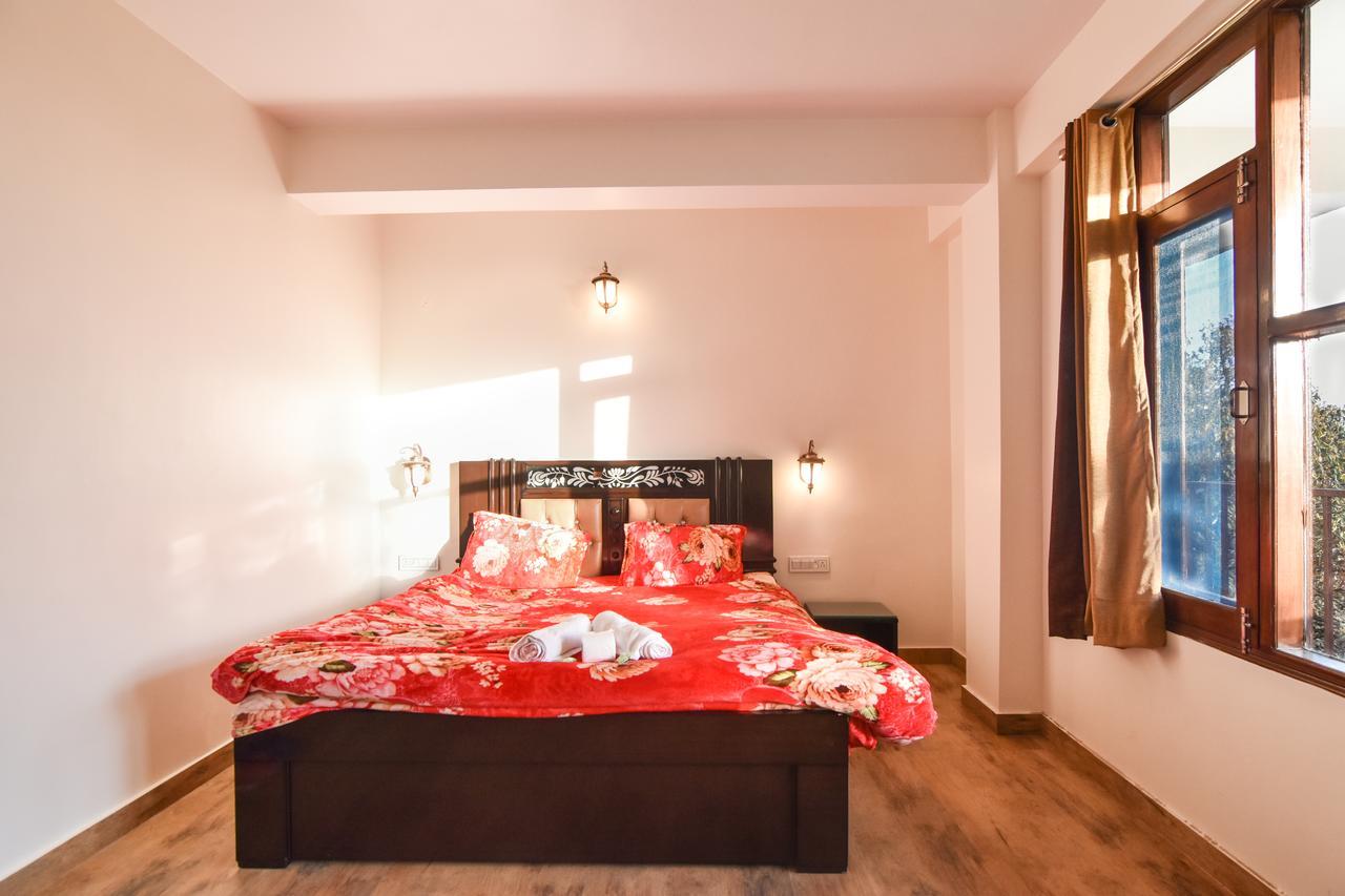 Dhanlaxmi Apartments Шимла Экстерьер фото